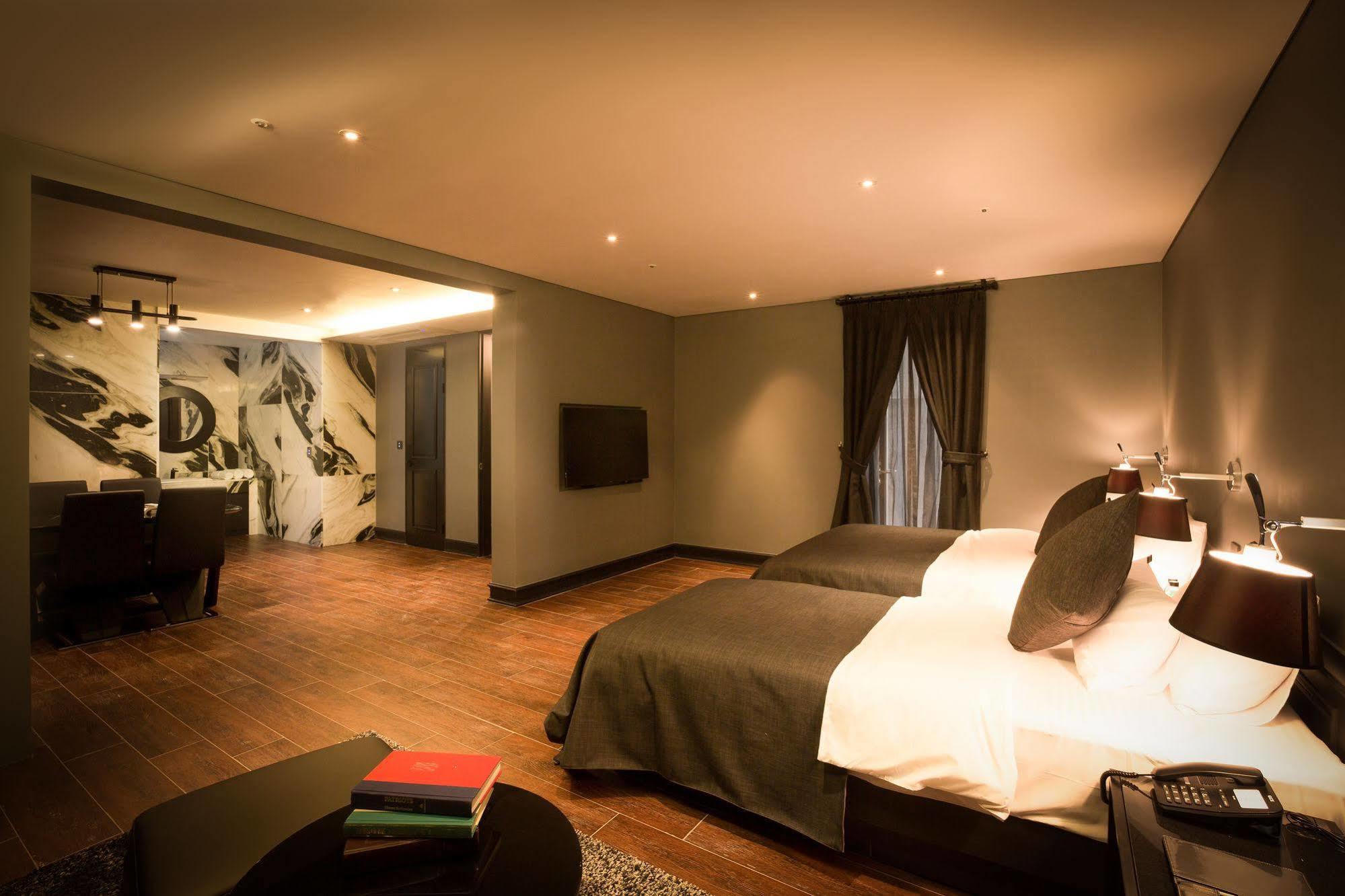Trang Blue Hotel Seoul Ngoại thất bức ảnh
